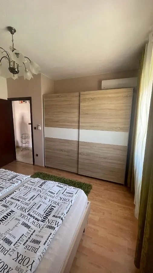 Apartments & Zimmer Jasmine Funtana 0*,  Κροατία